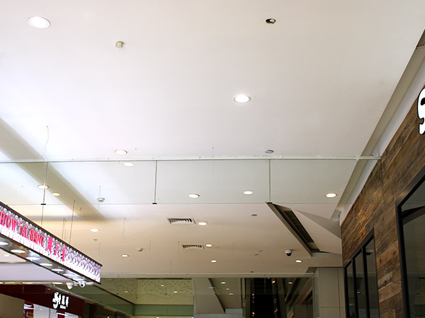 固定式剛性擋煙垂壁